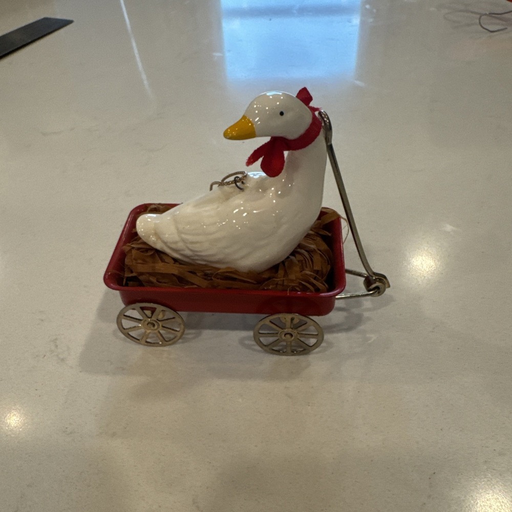 VTG Metal Red Wagon‎ Christmas Ornament With Ceramic Duck Inside